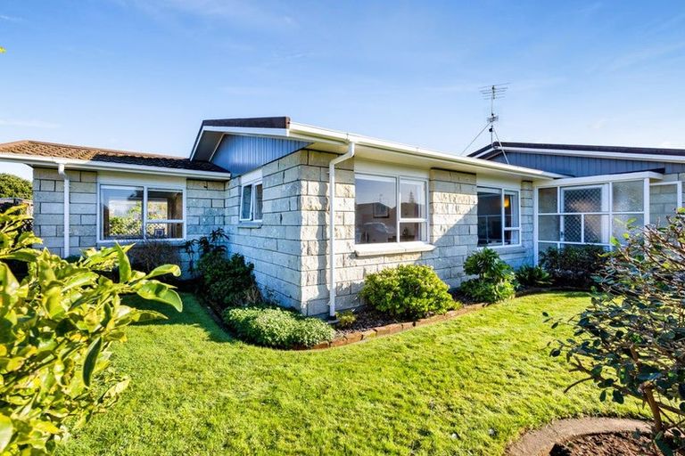 Photo of property in 33 Murdoch Street, Hawera, 4610