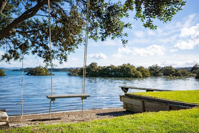 Photo of property in 364 Whangarei Heads Road, Tamaterau, Whangarei, 0174
