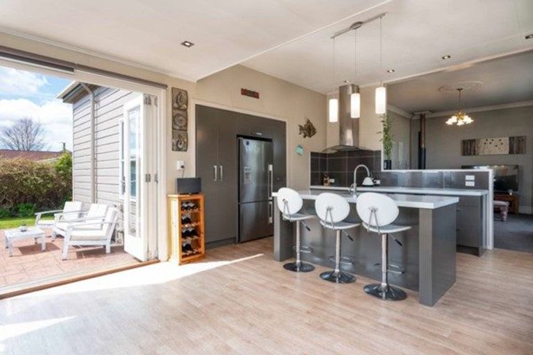 Photo of property in 12 Mure Street, Mosgiel, 9024