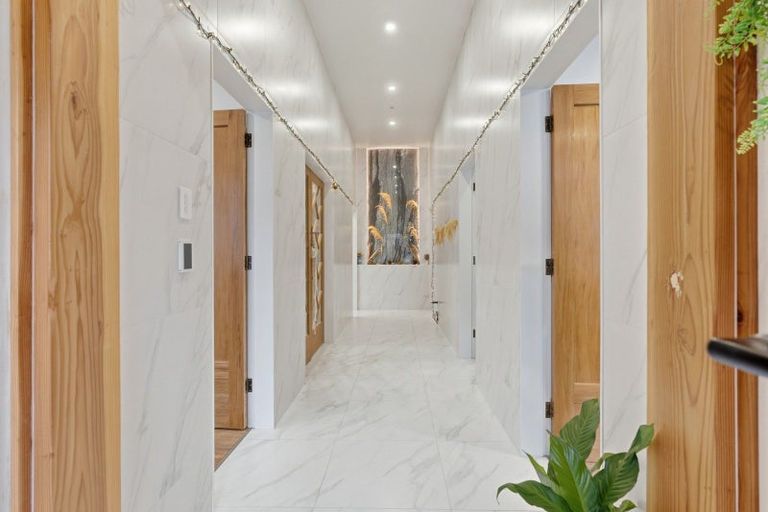 Photo of property in 24 Lees Street, Dunedin Central, Dunedin, 9016