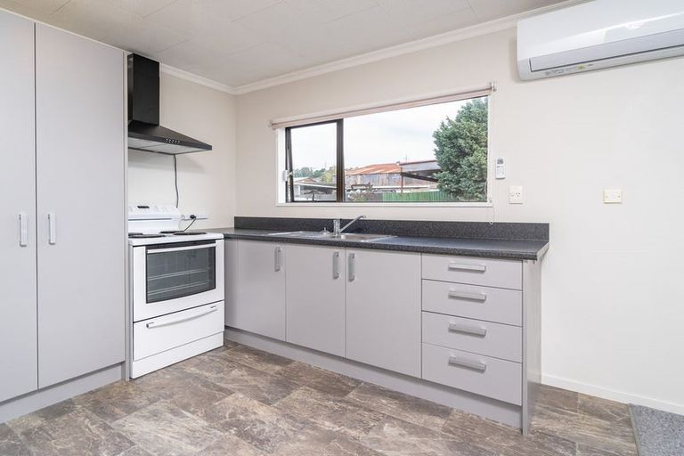 Photo of property in 13c Burns Street, South Dunedin, Dunedin, 9012