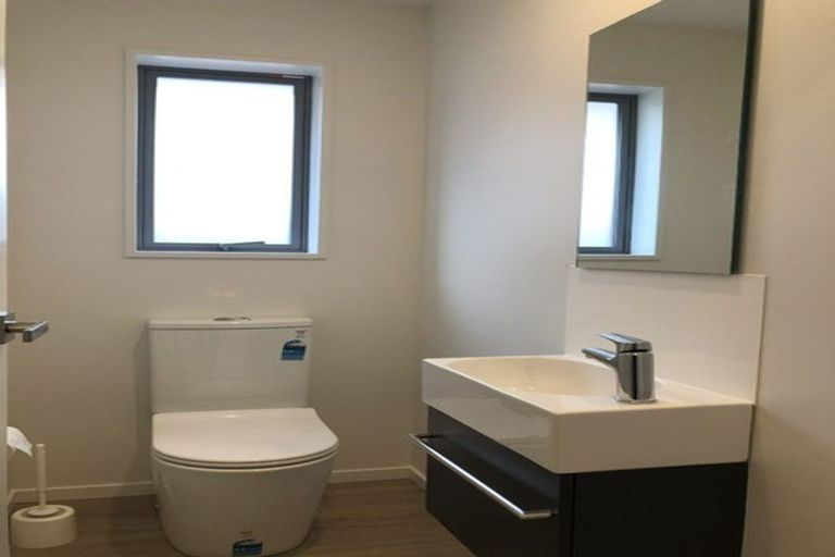 Photo of property in 8 Ashby Place, Bryndwr, Christchurch, 8052