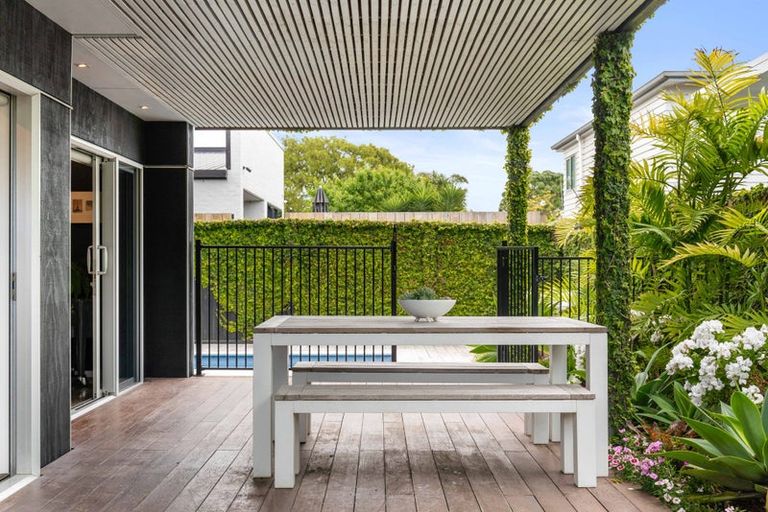 Photo of property in 109a Simpson Road, Papamoa Beach, Papamoa, 3118