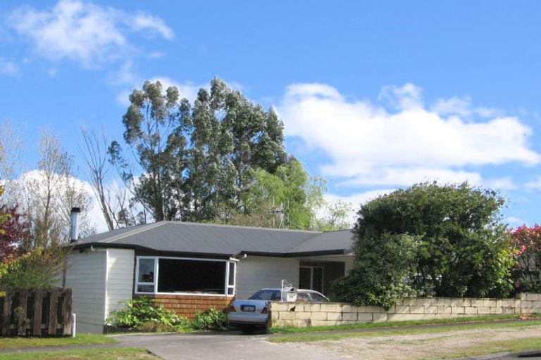 Photo of property in 24 Birch Street, Hilltop, Taupo, 3330