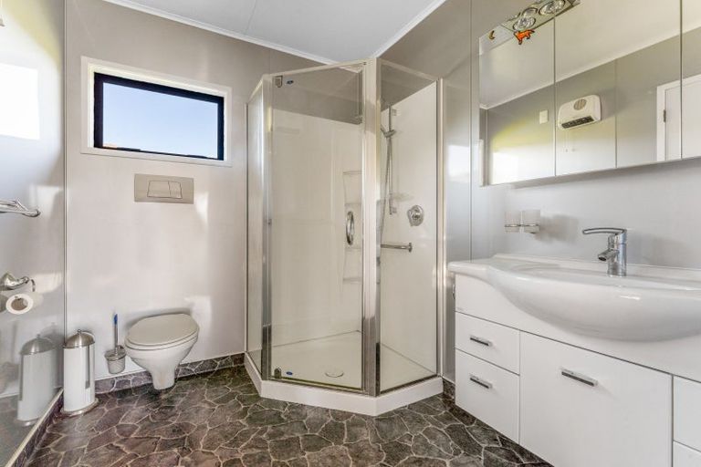 Photo of property in 68 Hiwipango Road, Belgrove, Wakefield, 7095