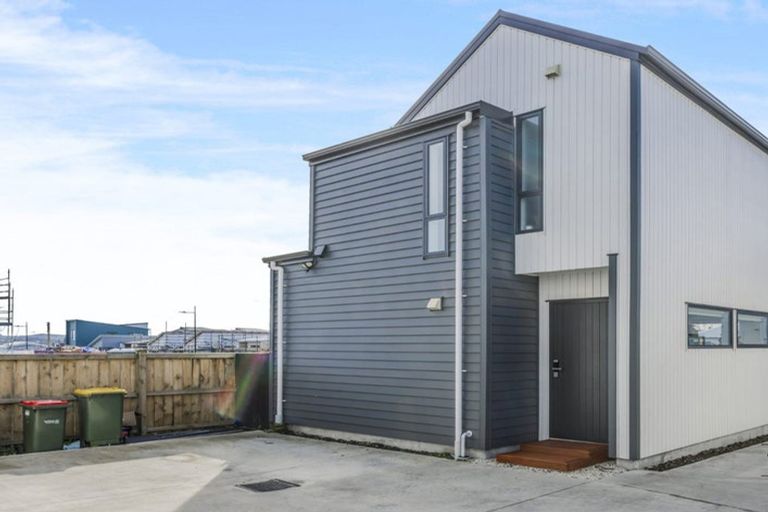 Photo of property in 41 John Gray Street, Papakura, 2110