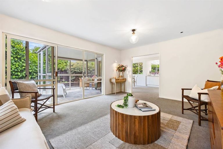 Photo of property in 155 Cashmere Road, Hoon Hay, Christchurch, 8025