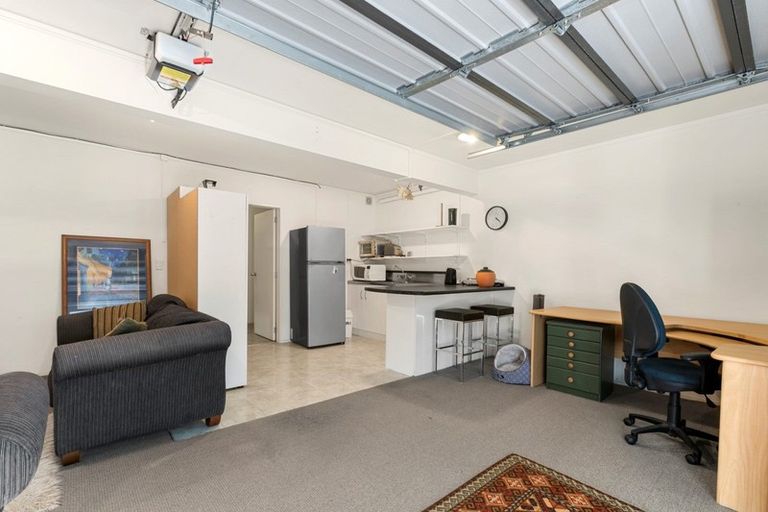 Photo of property in 40f Miro Street, Mount Maunganui, 3116
