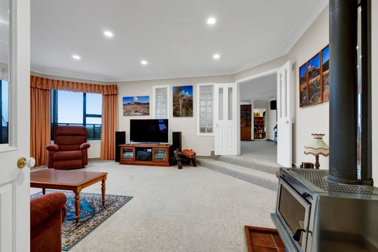 Photo of property in 23f Veale Road, Frankleigh Park, New Plymouth, 4310