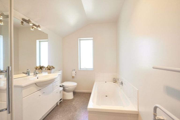 Photo of property in 8c Renoir Drive, Rolleston, 7614