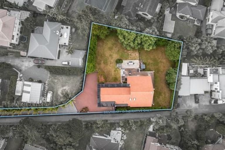 Photo of property in 86a Wiseley Road, West Harbour, Auckland, 0618