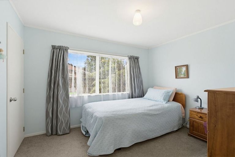 Photo of property in 19b Mcgowan Place, Orewa, 0931