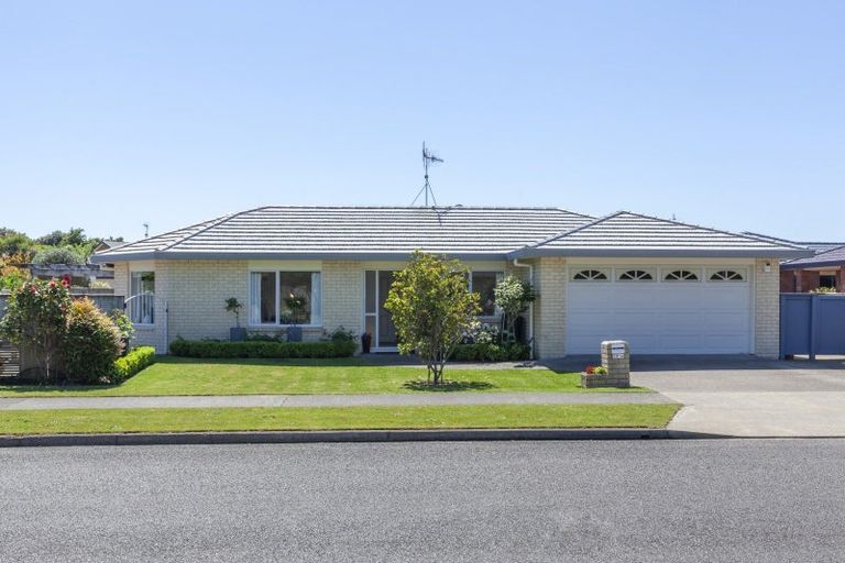 Photo of property in 171a Langdale Avenue, Paraparaumu, 5032