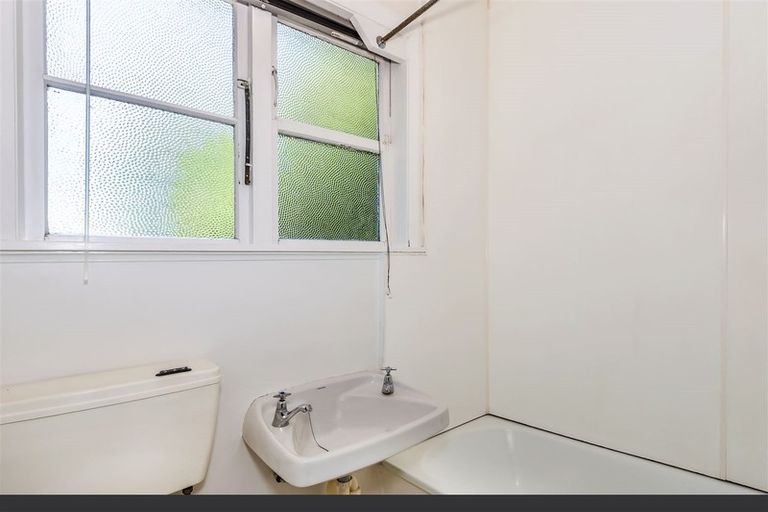 Photo of property in 46 Otara Street, Ilam, Christchurch, 8053