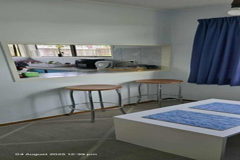 Photo of property in 13 Elvira Place, Ranui, Auckland, 0612