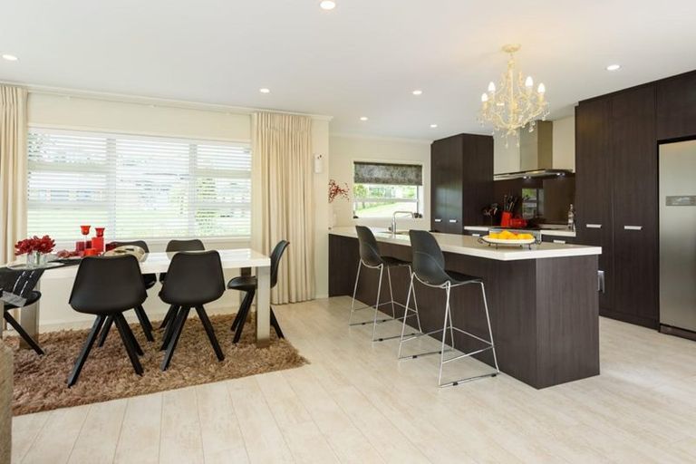 Photo of property in 6 Caldera Close, Pyes Pa, Tauranga, 3112