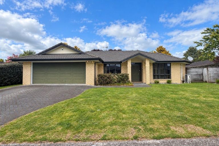 Photo of property in 18 Malbec Place, Rototuna, Hamilton, 3210