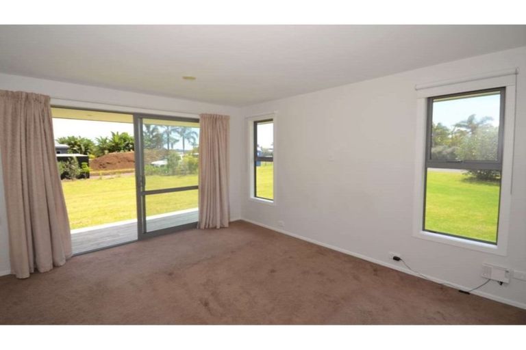 Photo of property in 4 Rarere Terrace, Kerikeri, 0230