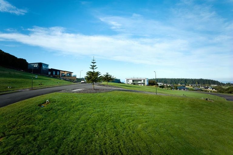 Photo of property in 6 Knowles Crescent, Kaikoura Flat, Kaikoura, 7371