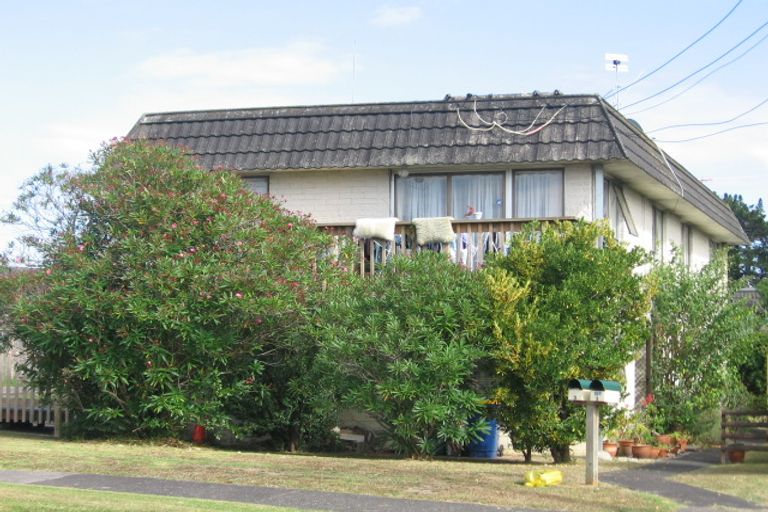 Photo of property in 10/126 Lynwood Road, New Lynn, Auckland, 0600