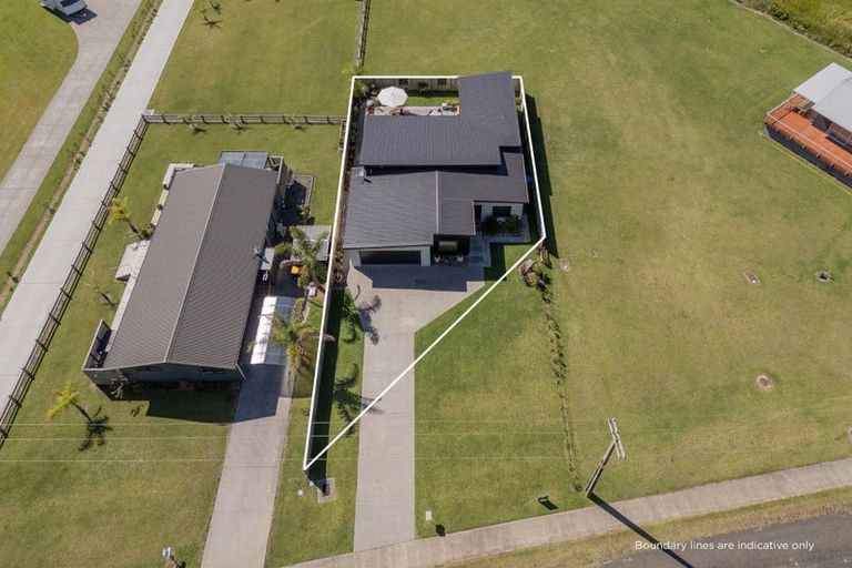 Photo of property in 91 Pepe Road, Tairua, 3508