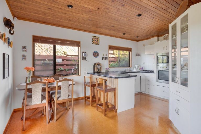 Photo of property in 5 Holmburn Street, Welcome Bay, Tauranga, 3112