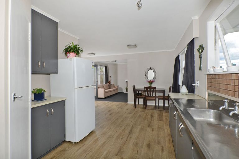 Photo of property in 14 Te Anau Place, Tikipunga, Whangarei, 0112