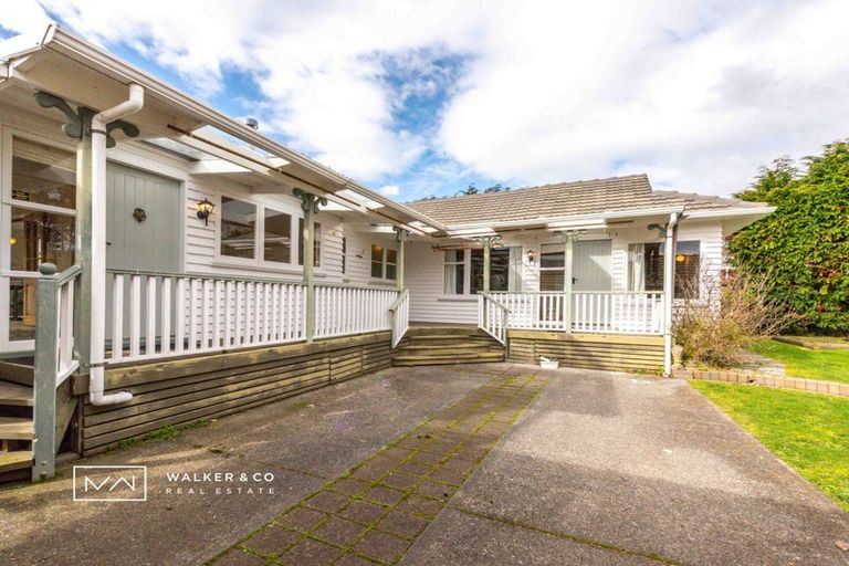 Photo of property in 8 York Avenue, Heretaunga, Upper Hutt, 5018