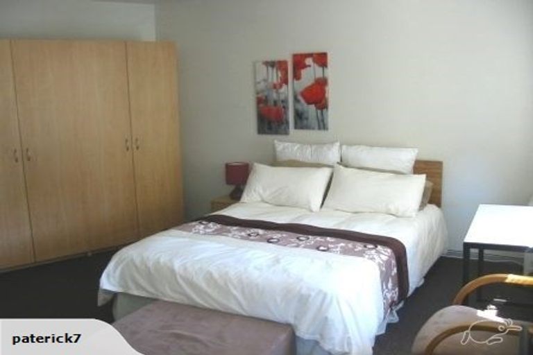 Photo of property in Viccentral, 169 The Terrace, Wellington Central, Wellington, 6011