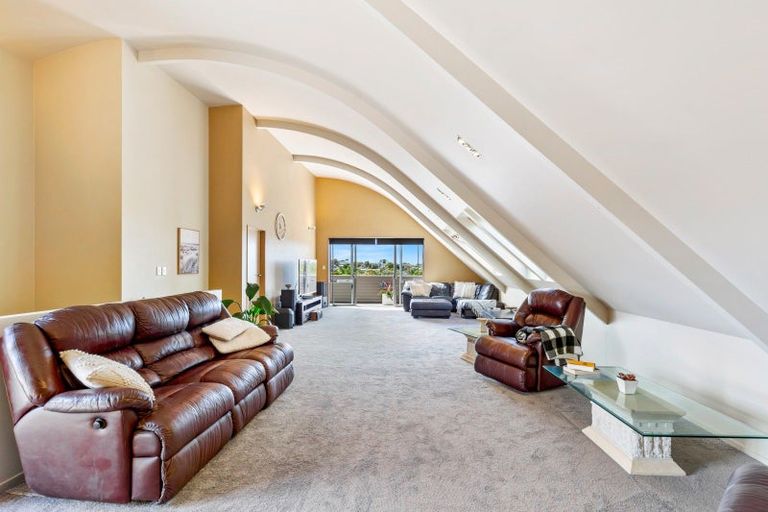 Photo of property in 12 Salem Place, Torbay, Auckland, 0630