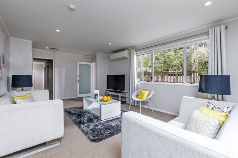 Photo of property in 34 Freya Place, Torbay, Auckland, 0630