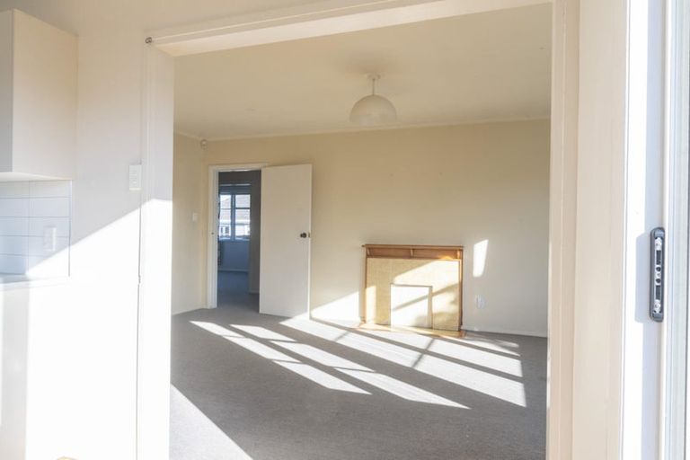 Photo of property in 34 Jillett Street, Titahi Bay, Porirua, 5022