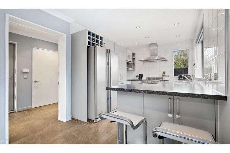 Photo of property in 31 Grafton Street, Waltham, Christchurch, 8011