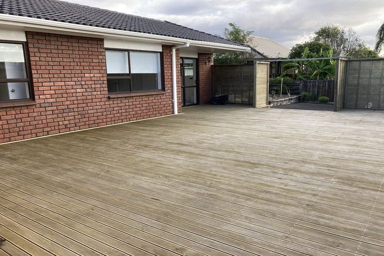 Photo of property in 3 Calluna Crescent, Totara Heights, Auckland, 2105