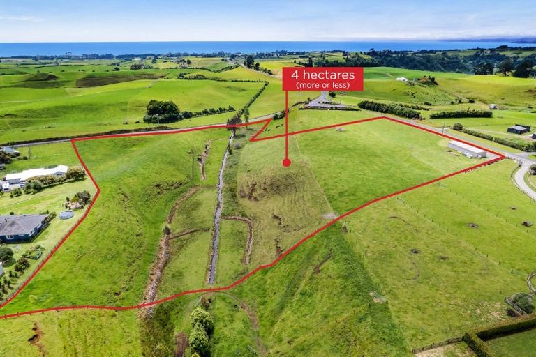 Photo of property in 182 Ohanga Road, Onaero, Urenui, 4383