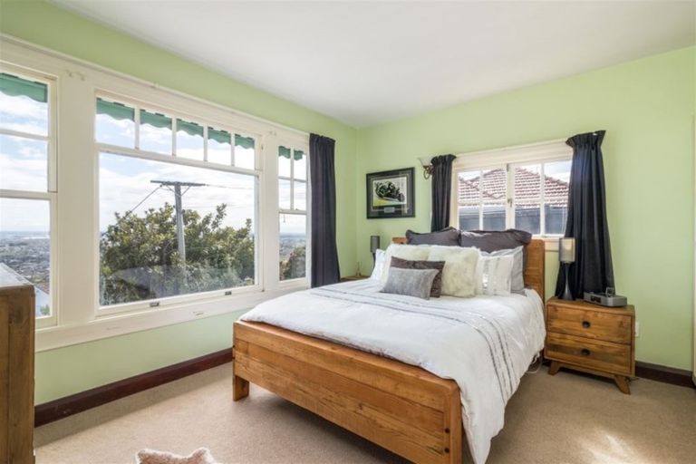 Photo of property in 88a Dyers Pass Road, Cashmere, Christchurch, 8022