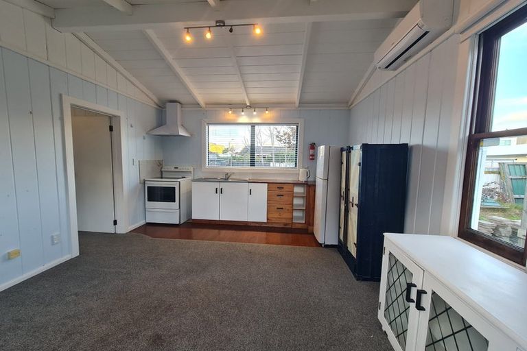 Photo of property in 27 Lowther Place, Taradale, Napier, 4112