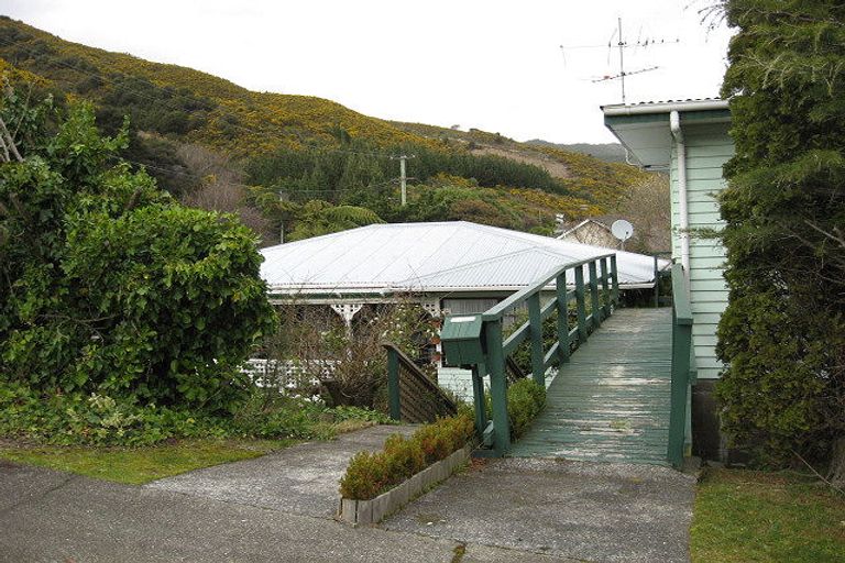 Photo of property in 1 Parenga Street, Wainuiomata, Lower Hutt, 5014