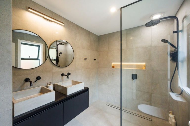 Photo of property in 35 Freedom Drive, Kelvin Grove, Palmerston North, 4414