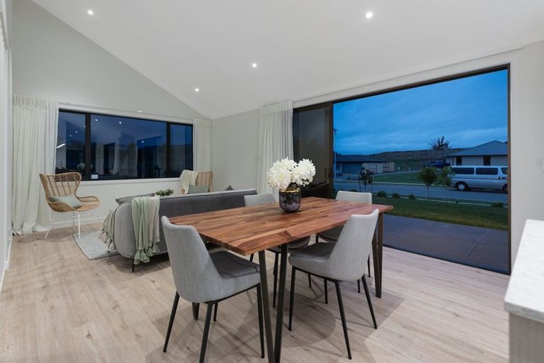 Photo of property in 129 Whakaturou Crescent, Pyes Pa, Tauranga, 3112