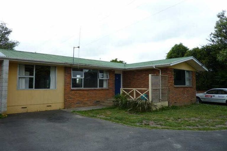 Photo of property in 35a Southsea Crescent, Silverdale, Hamilton, 3216