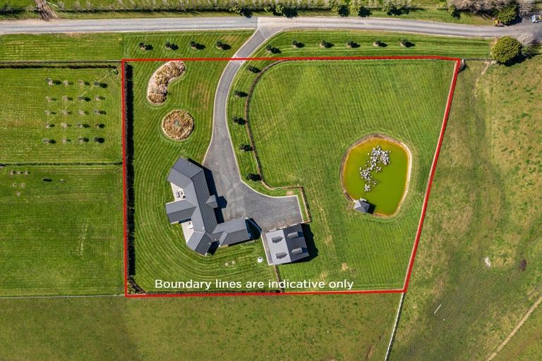 Photo of property in 80 Ewen Place, Karaka, Papakura, 2580