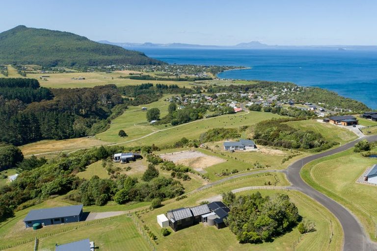 Photo of property in 5a Rangikatea Road, Omori, Turangi, 3381