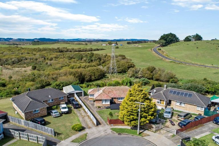 Photo of property in 4 Tainui Street, Meremere, Mercer, 2474