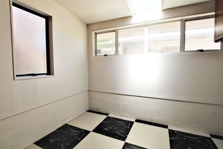 Photo of property in 148 Russell Road, Manurewa, Auckland, 2102