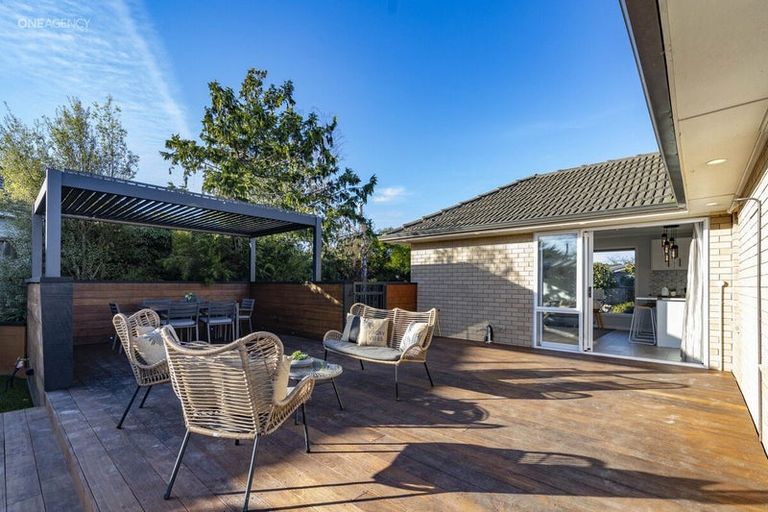 Photo of property in 19 Vancouver Crescent, Wainoni, Christchurch, 8061