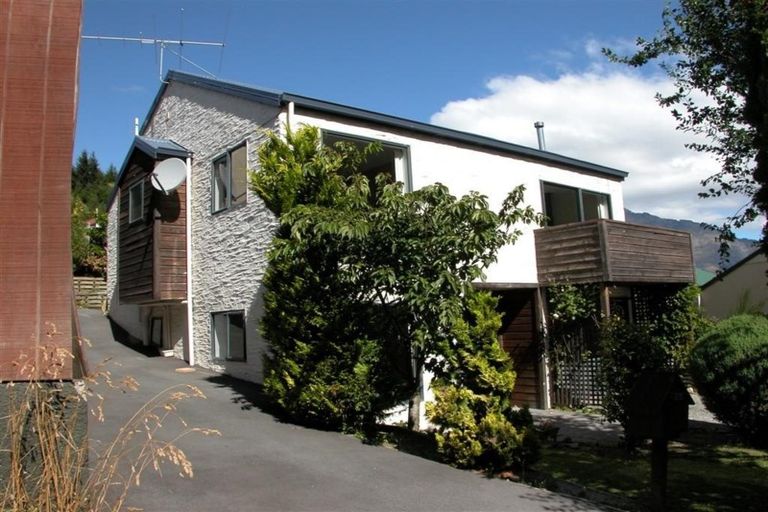 Photo of property in 18a Watts Road, Fernhill, Queenstown, 9300