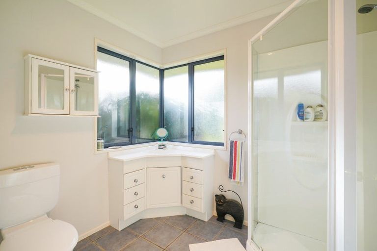 Photo of property in 25 Spence Avenue, Otatara, Invercargill, 9879