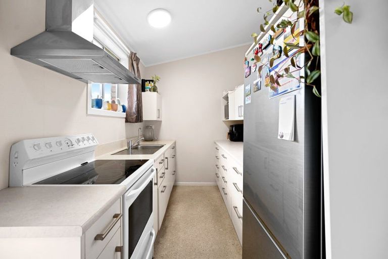 Photo of property in 10 Hibiscus Avenue, Hamilton Lake, Hamilton, 3204