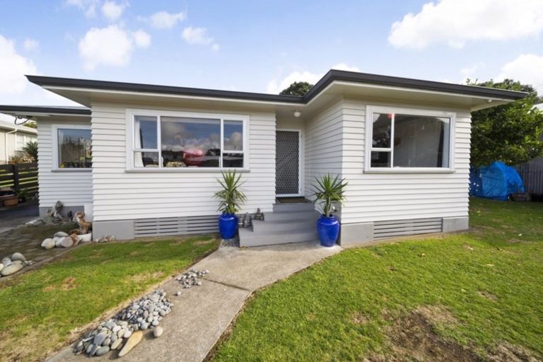 Photo of property in 86 Bayly Road, Blagdon, New Plymouth, 4310